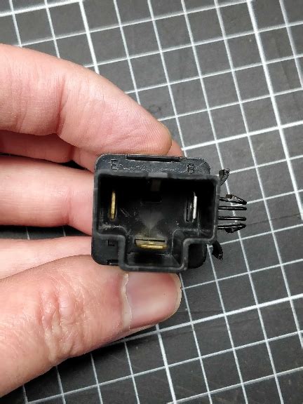 jaycar flasher relay|GQ indicator relay identification and location.